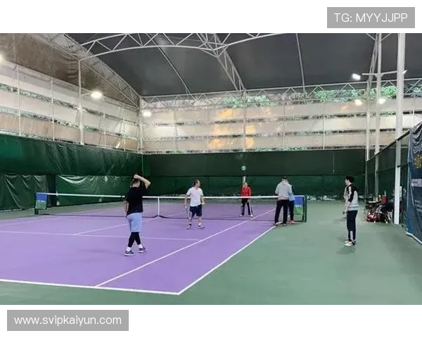 开云体育网球拍的最新技术创新,带来更佳的击球体验与性能提升 开云体育网球拍的最新技术创新,带来更佳的击球体验与性能提升